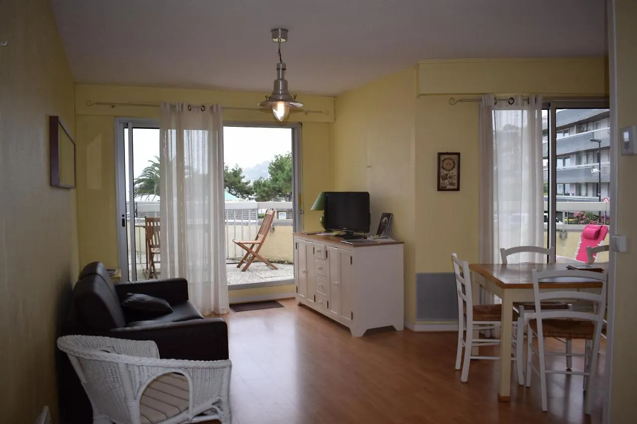 Apartment Appartement Renove Situe Plage De Trestraou A Perros-Guirec - Ref 857 France